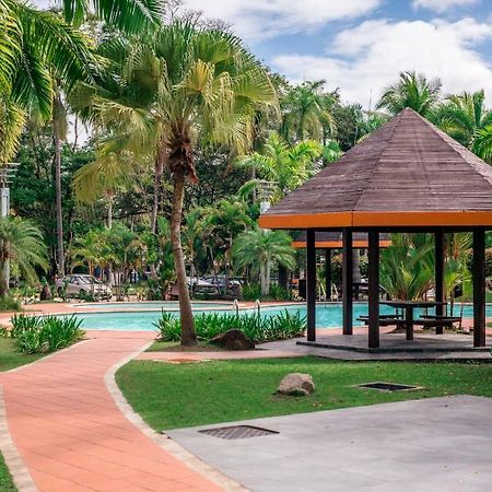 Rimbun Suites & Residences Бандар-Сери-Бегаван Экстерьер фото