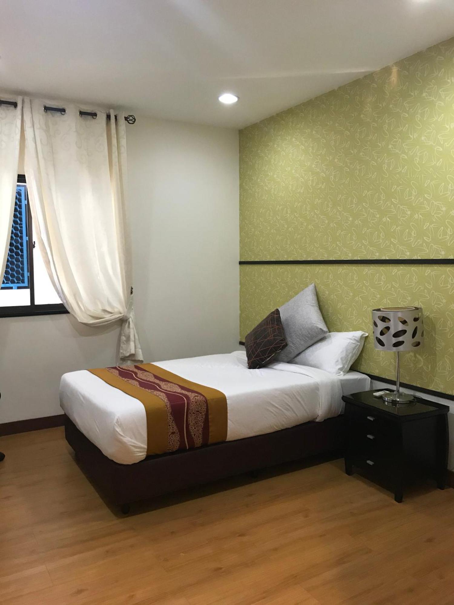 Rimbun Suites & Residences Бандар-Сери-Бегаван Экстерьер фото