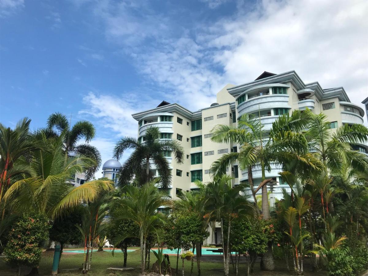Rimbun Suites & Residences Бандар-Сери-Бегаван Экстерьер фото